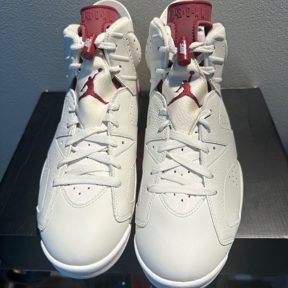 Nike Air Jordan 6 Retro Maroon (2015)